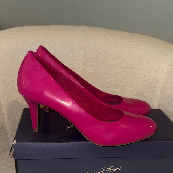Comfort Plus by Predictions Fuchsia Womens Pumps - Picture 5 of 12
